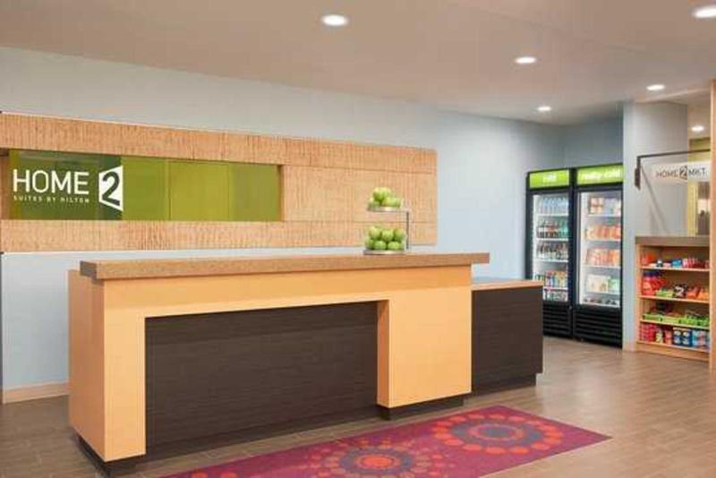 Home2 Suites By Hilton Newark Airport Exterior photo