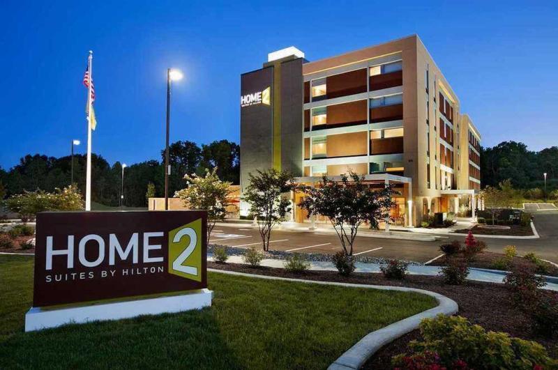 Home2 Suites By Hilton Newark Airport Exterior photo