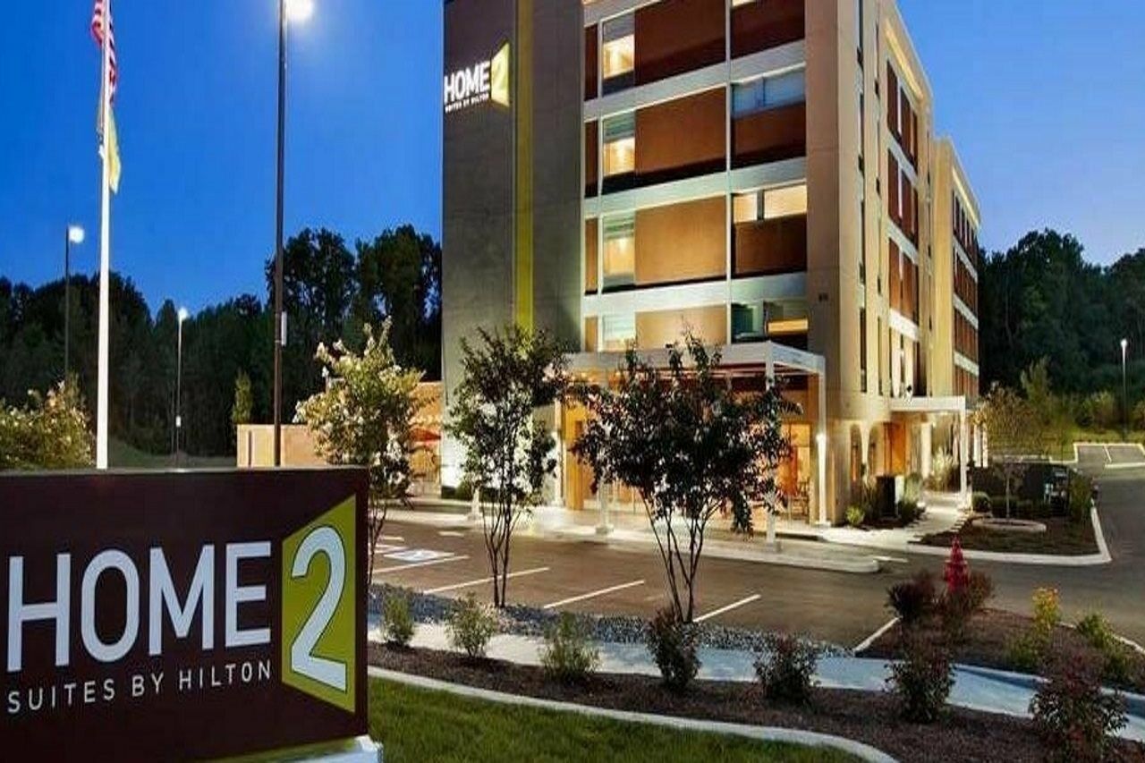 Home2 Suites By Hilton Newark Airport Exterior photo