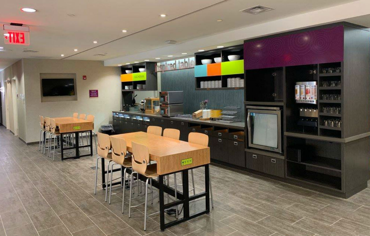 Home2 Suites By Hilton Newark Airport Exterior photo